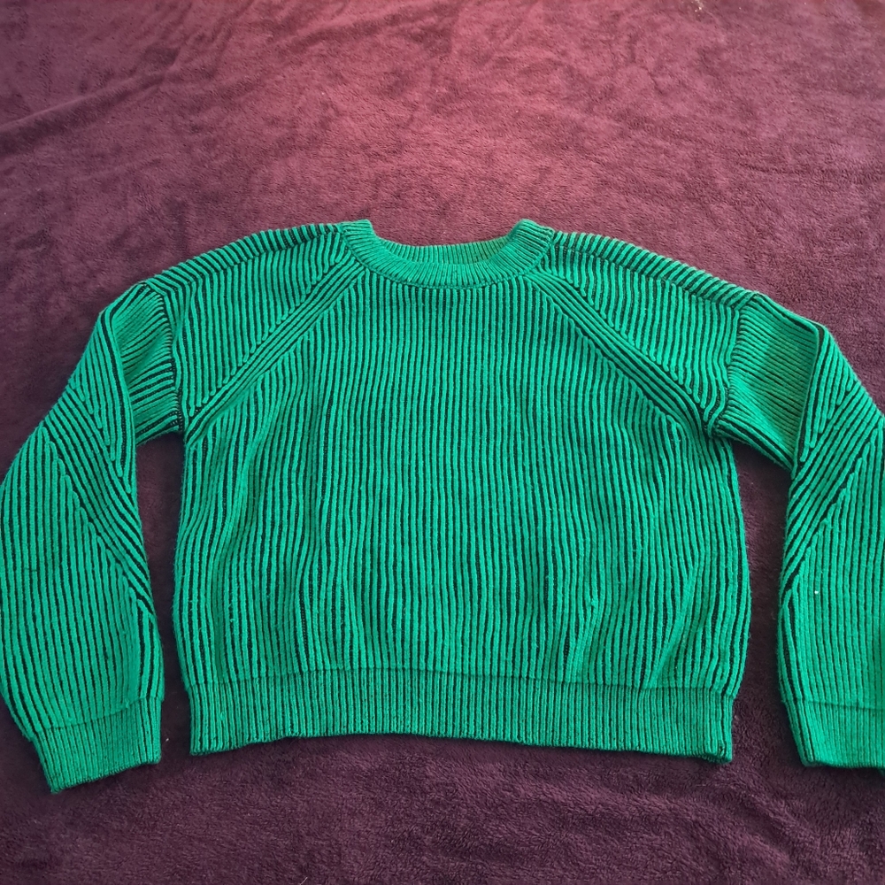 Ribbed Green Sweater - No Boundaries